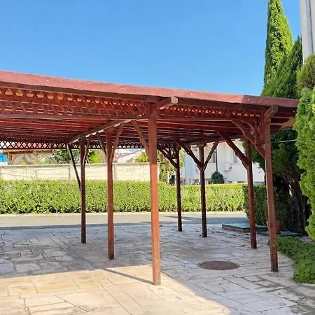 In Ralitsa,